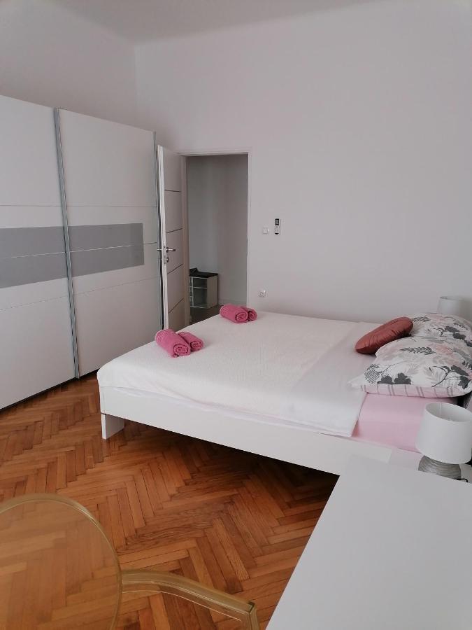 Appartement Galeb à Rijeka Extérieur photo